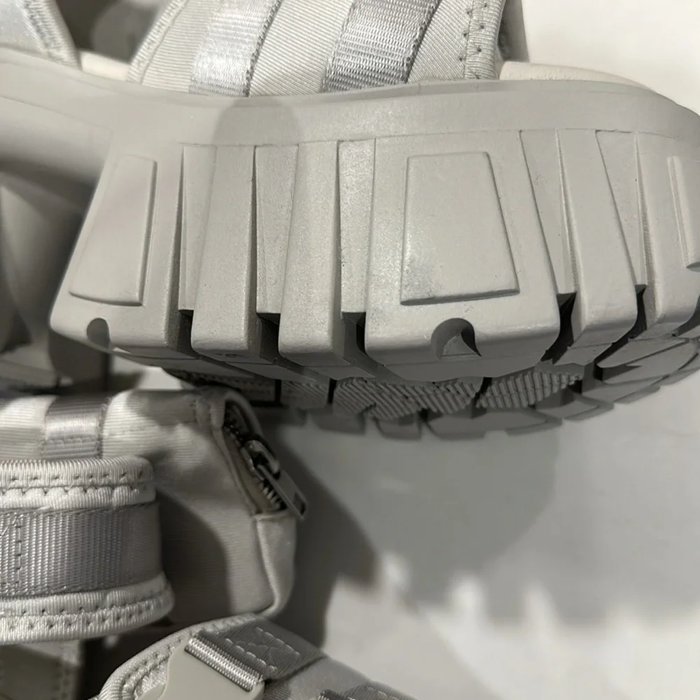 Darker Wavs UTOPIA PLATFORM SANDALS - GRAY